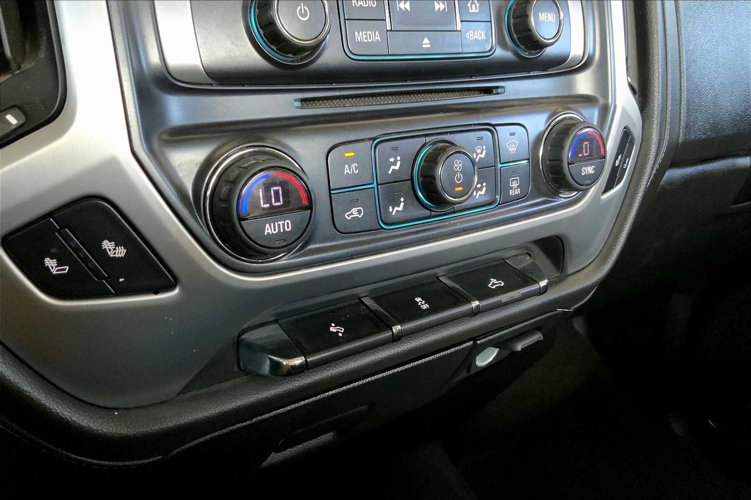 2017 Gmc Sierra 1500 SLT photo 30