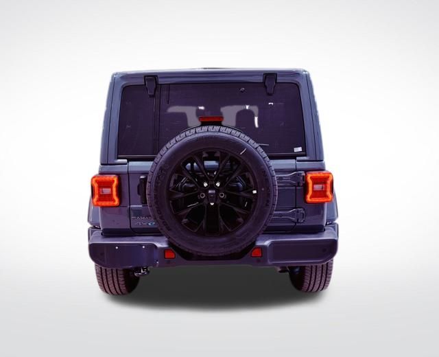 2025 Jeep Wrangler Sahara 4xe photo 3
