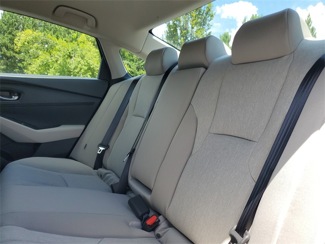 2025 Honda Accord LX photo 6