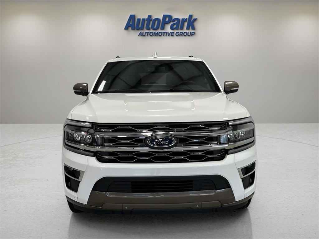 2024 Ford Expedition MAX King Ranch photo 2