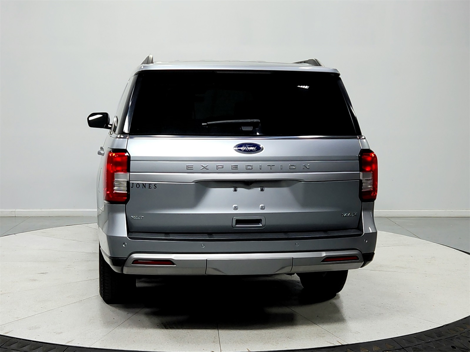 2023 Ford Expedition MAX XLT photo 4