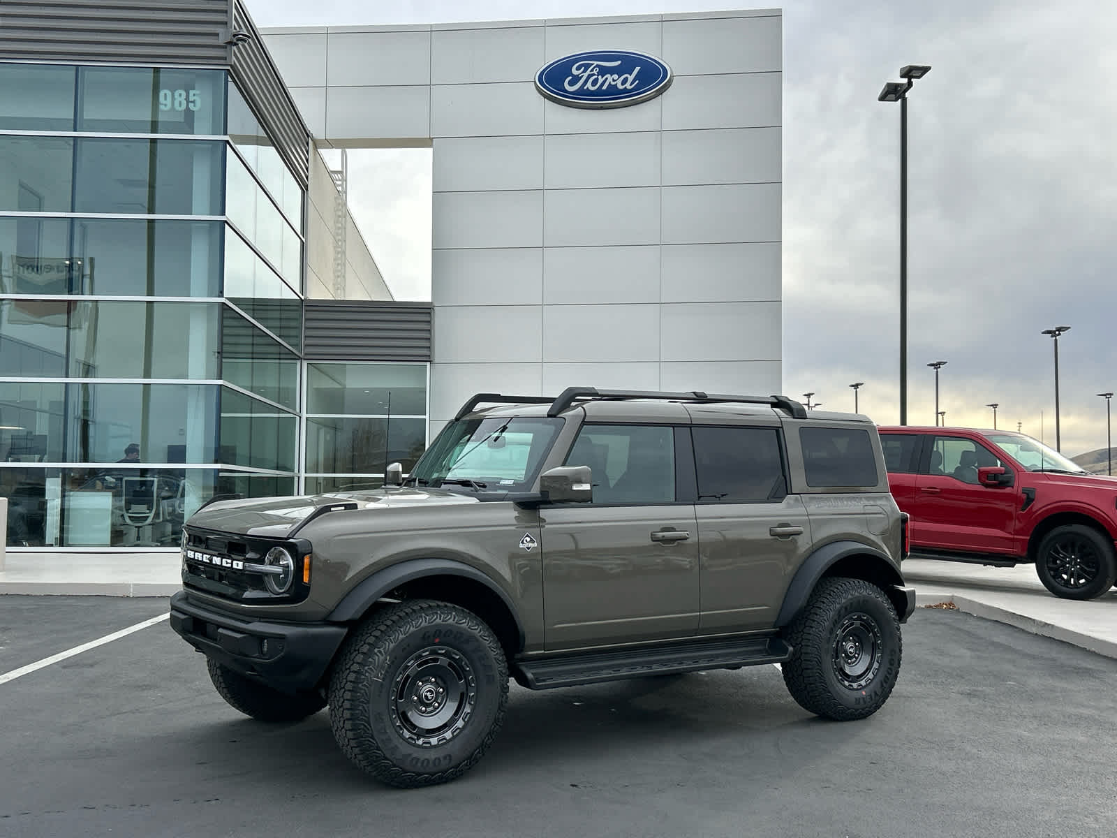 2025 Ford Bronco 4-Door Outer Banks's photo