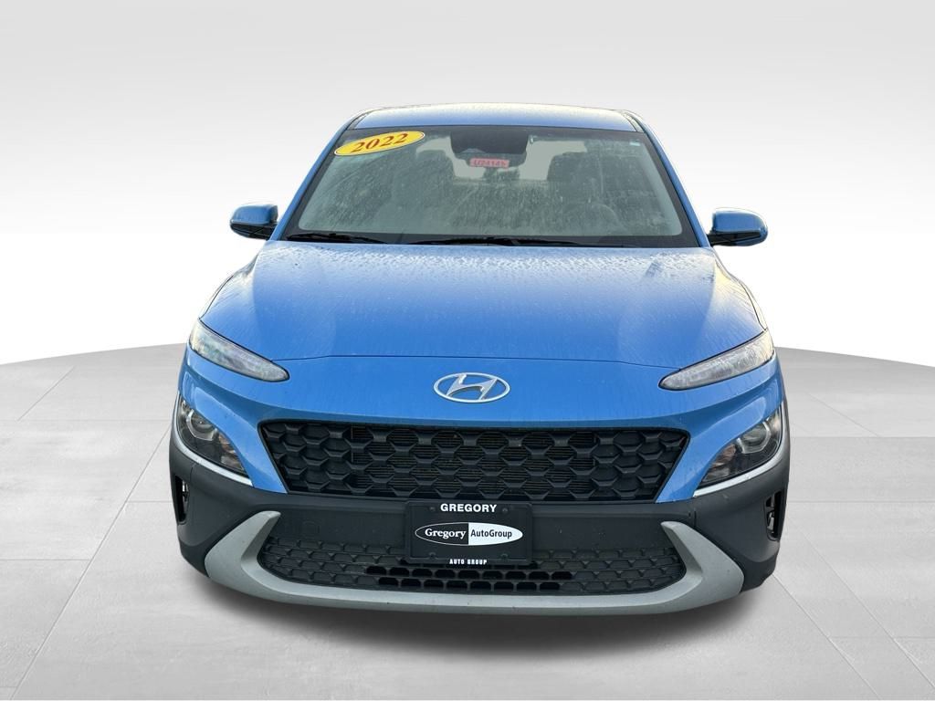 2022 Hyundai Kona SE photo 2