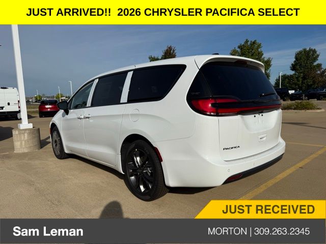 2026 Chrysler Pacifica photo 5