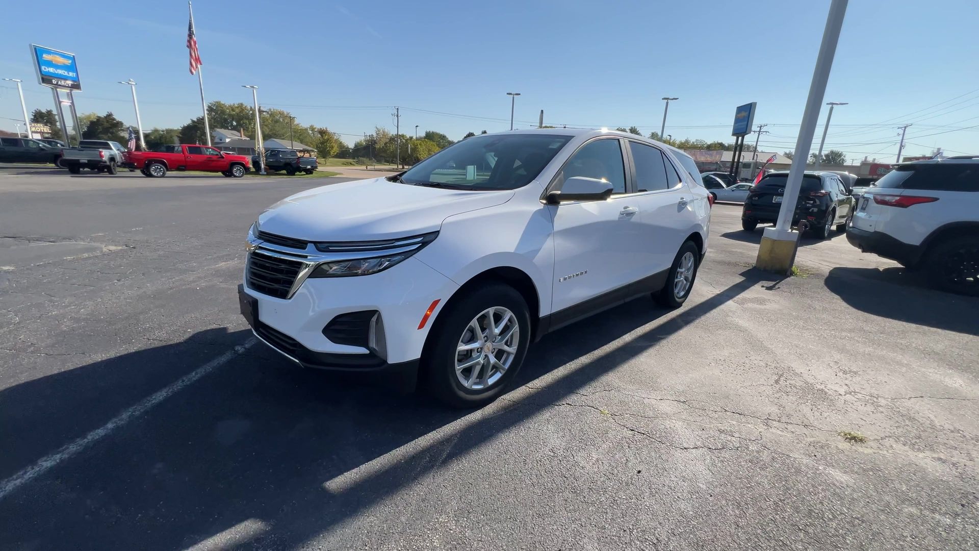 2023 Chevrolet Equinox LT photo 4