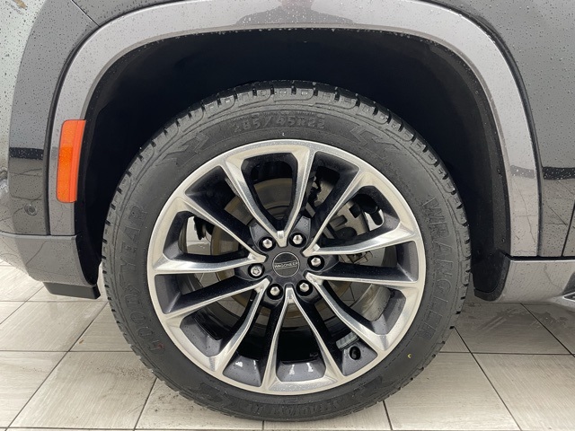 2022 Jeep Wagoneer Series II photo 3