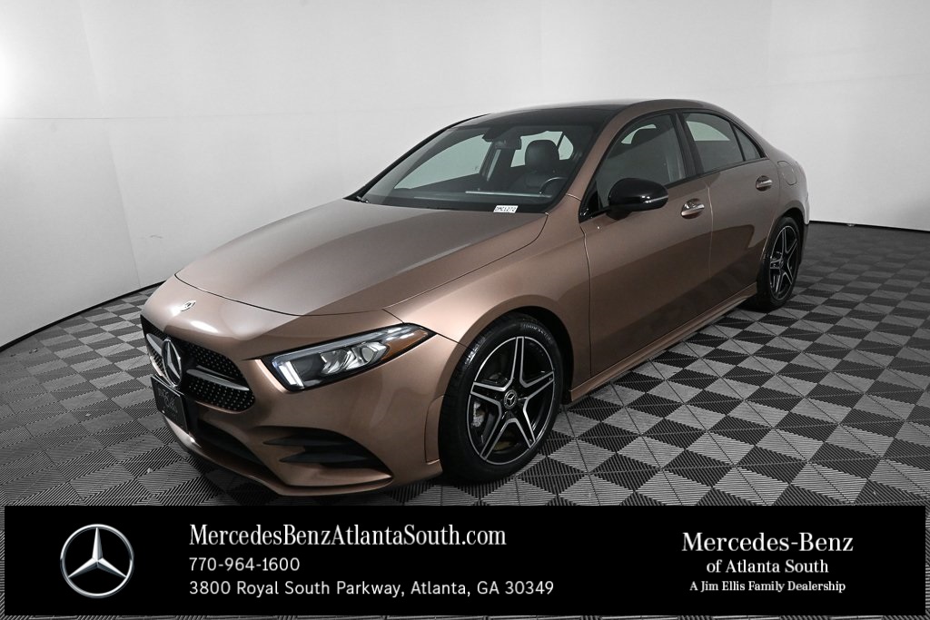 2022 Mercedes-Benz A-Class A220