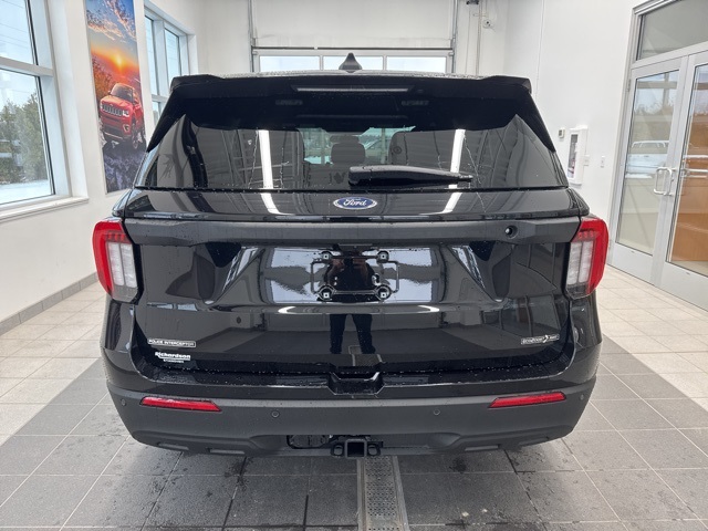 2025 Ford Explorer photo 4