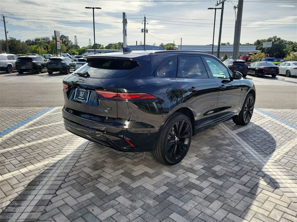 2026 Jaguar F-PACE P250 R-Dynamic S photo 6