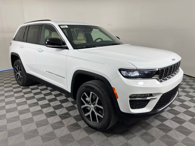 2025 Jeep Grand Cherokee Limited's photo