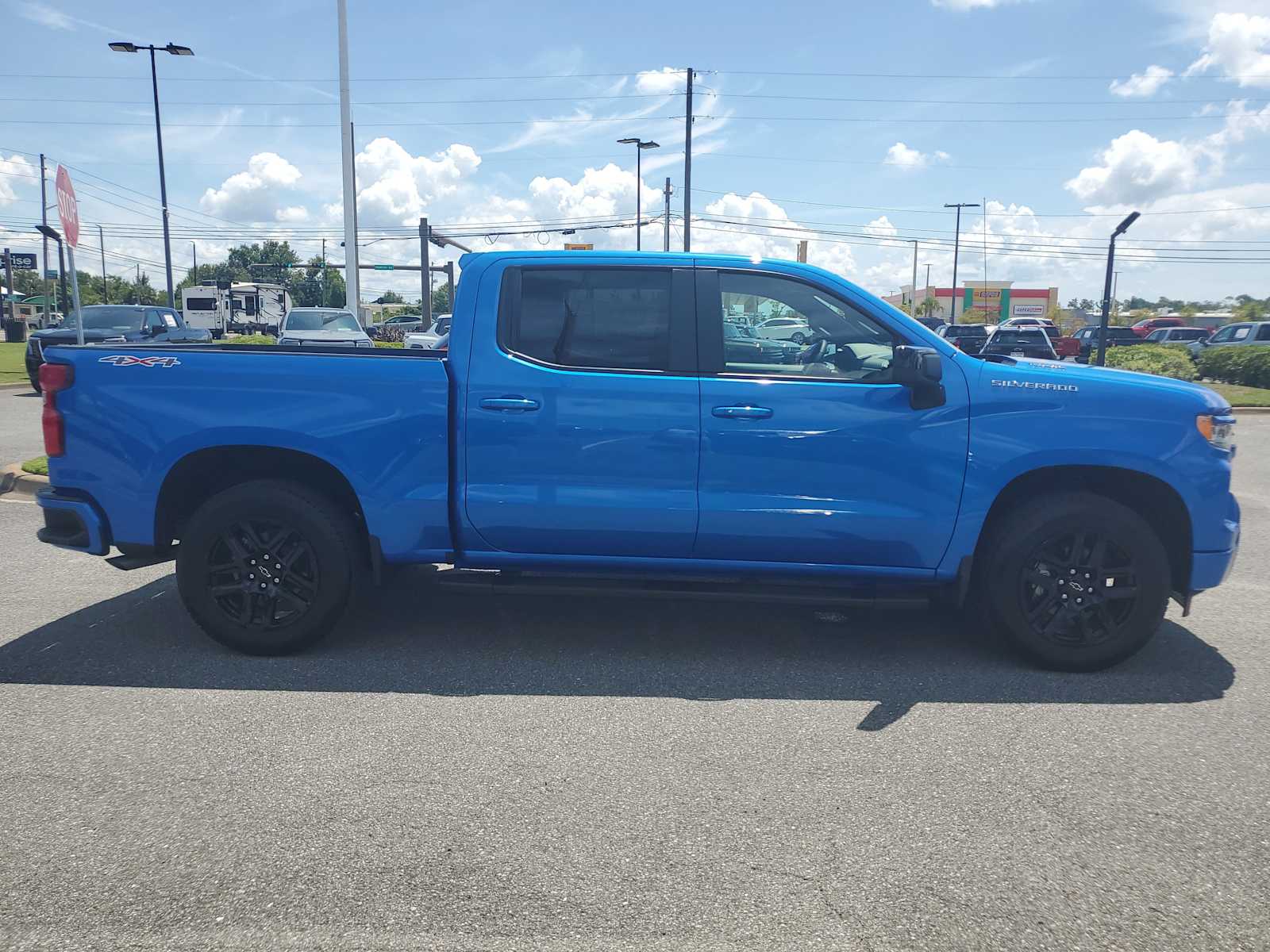 2025 Chevrolet Silverado 1500 RST photo 2