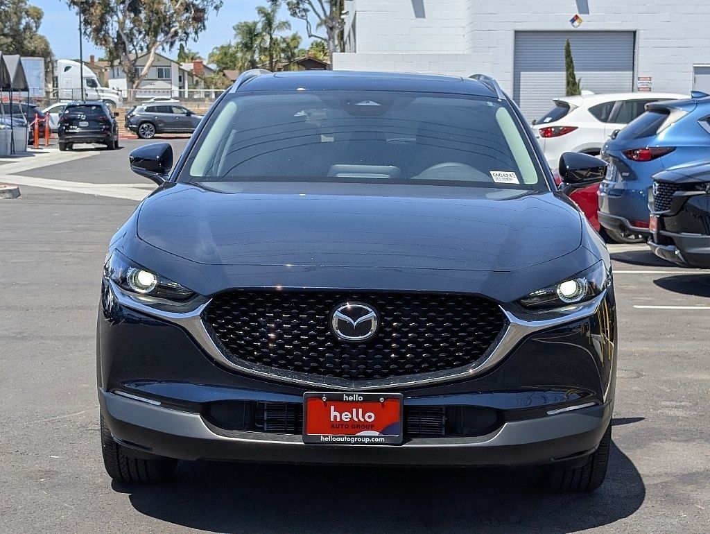 2025 Mazda CX-30 2.5 S Preferred photo 4