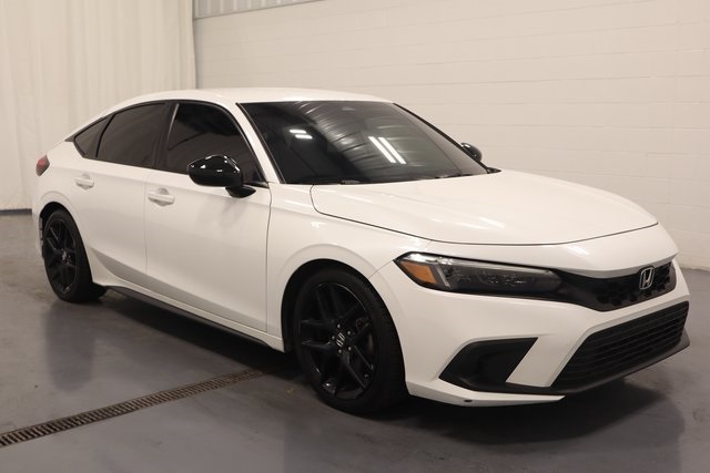 2023 Honda Civic Sport Hatchback photo 2
