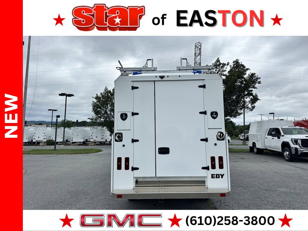 2025 Gmc Savana Cutaway 3500 photo 7