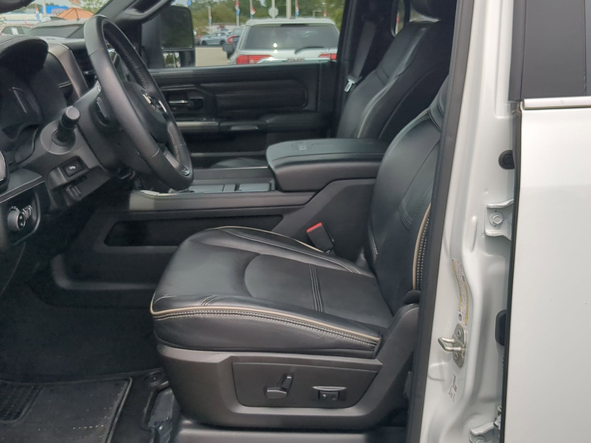 2024 Ram 2500 Limited photo 11