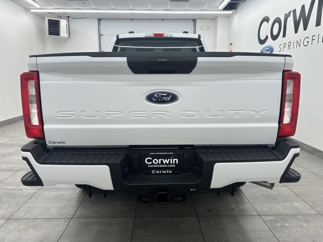 2026 Ford F-250 XL photo 3