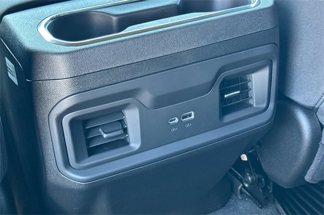 2025 Chevrolet Silverado 2500HD LT photo 14