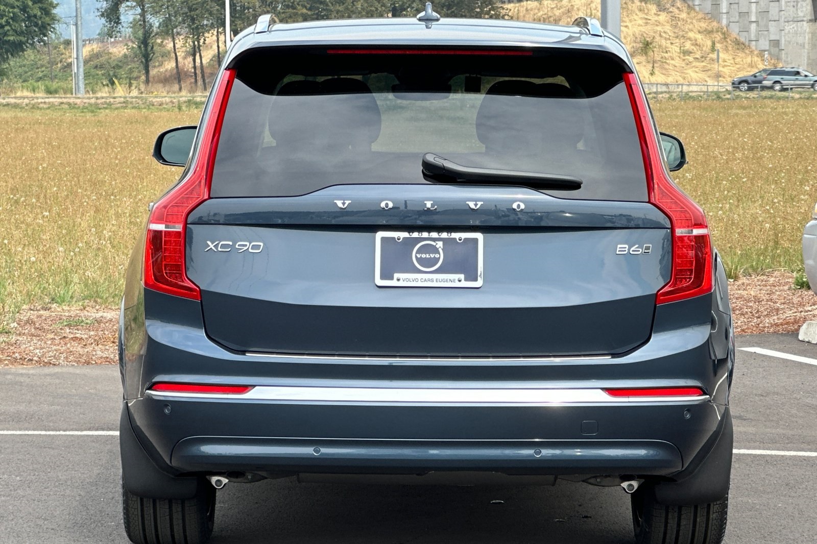 2025 Volvo XC90 Plus photo 4
