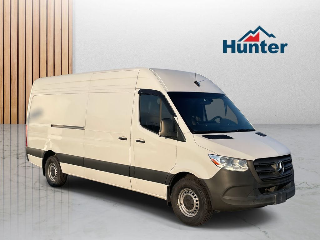 2024 Mercedes-Benz Sprinter Cargo Van Base