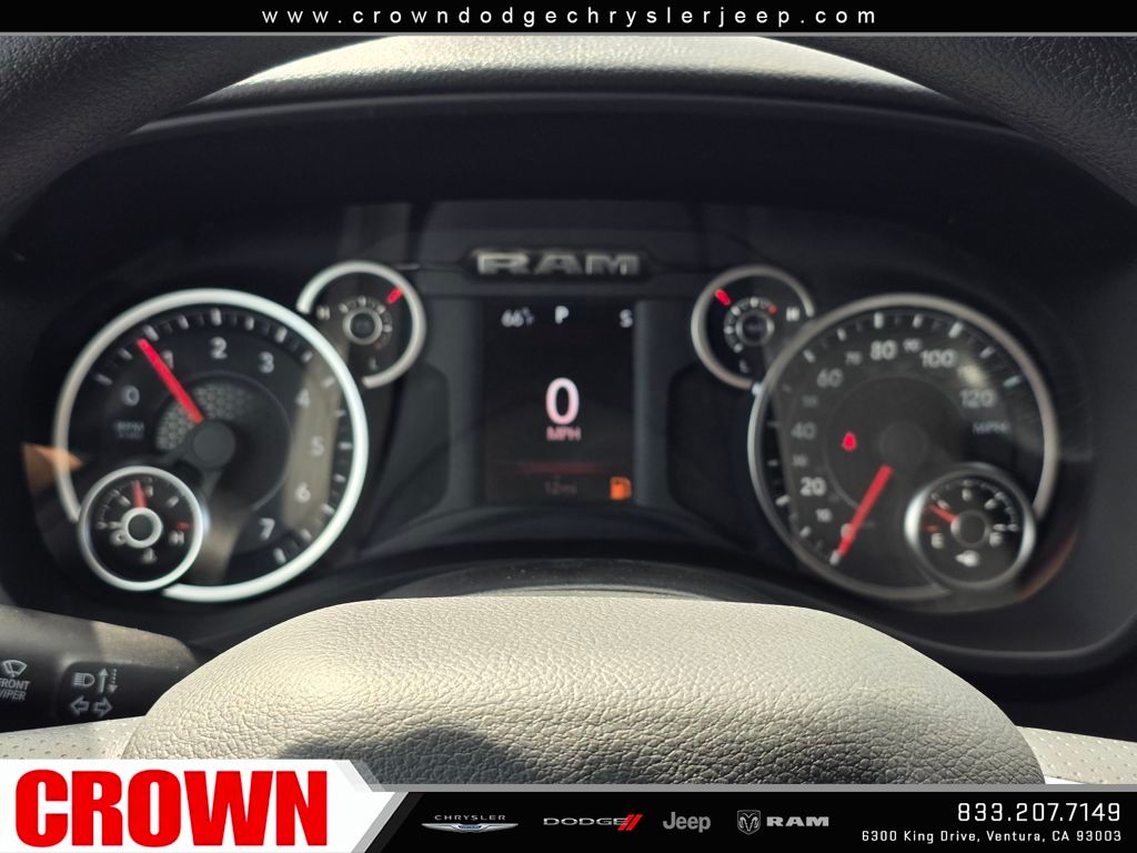 2025 Ram 1500 Tradesman photo 18
