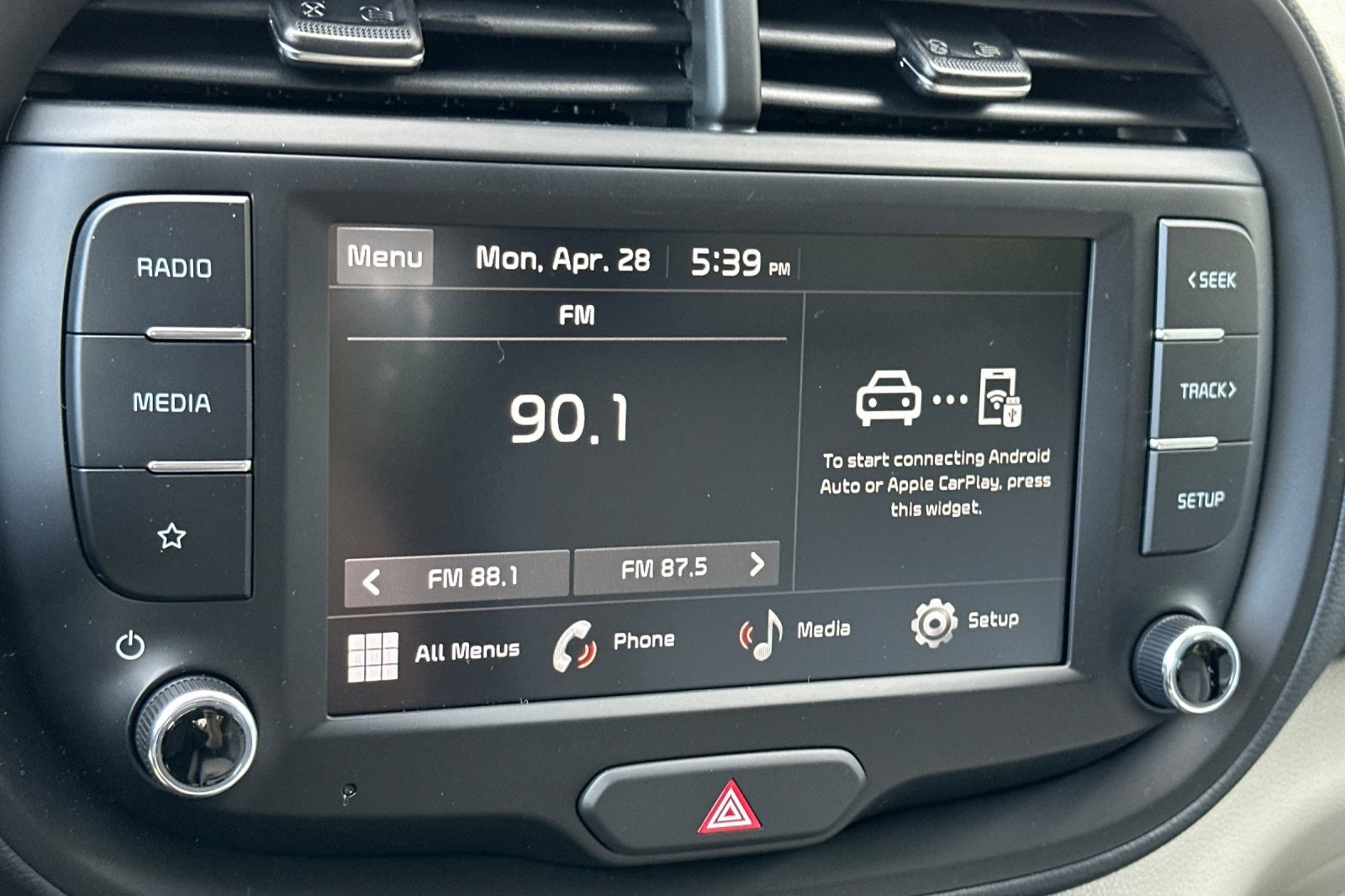 2025 Kia Soul LX S photo 12