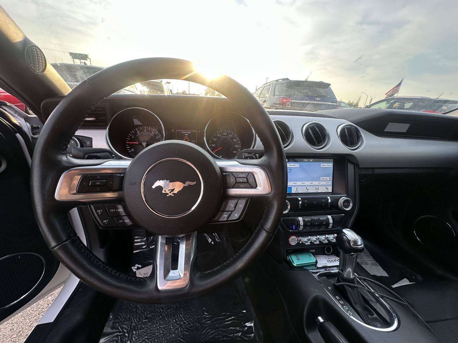 2017 Ford Mustang GT Premium photo 8