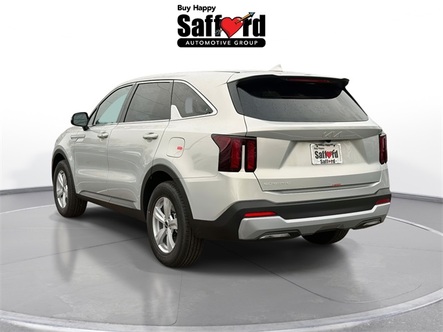 2026 Kia Sorento LX photo 2