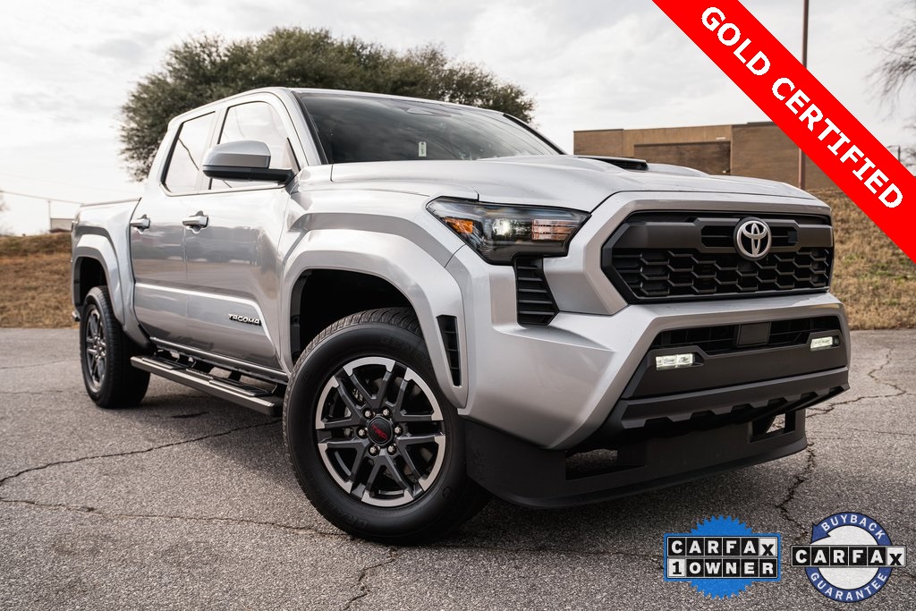 2024 Toyota Tacoma TRD Sport's photo