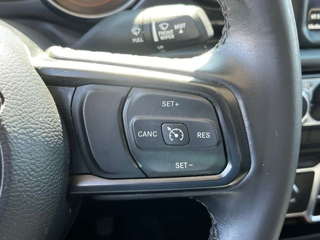 2022 Jeep Gladiator Altitude photo 18