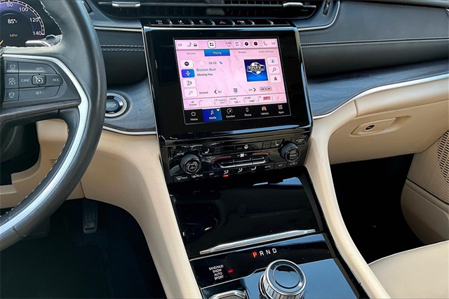 2022 Jeep Grand Cherokee Limited photo 9