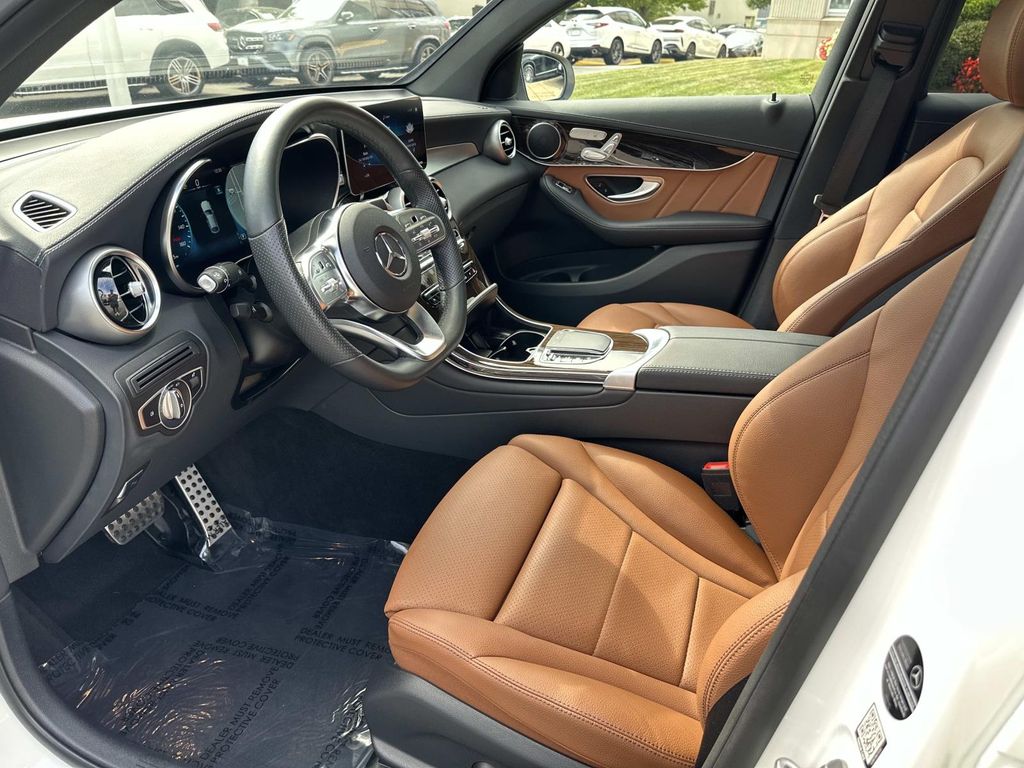 2022 Mercedes Benz GLC 300 Coupe photo 32