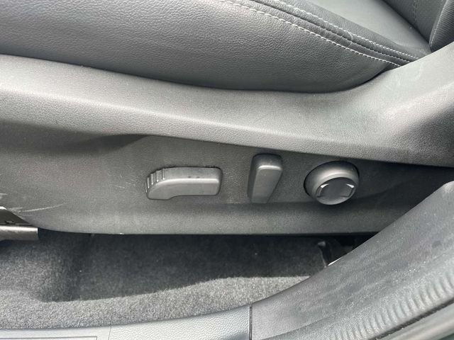 2023 Subaru Forester Touring photo 20