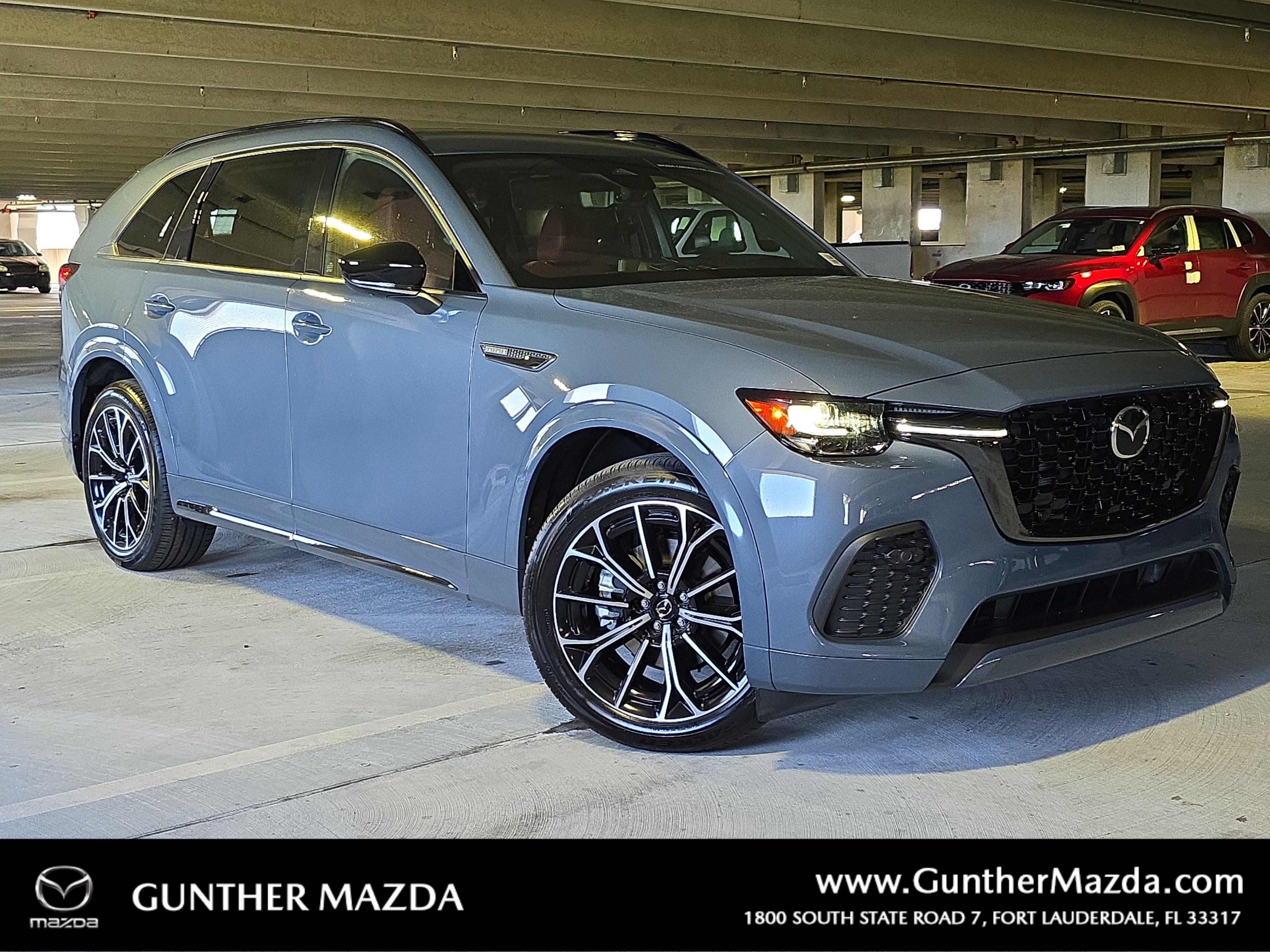 2025 Mazda CX-70 Premium Package's photo