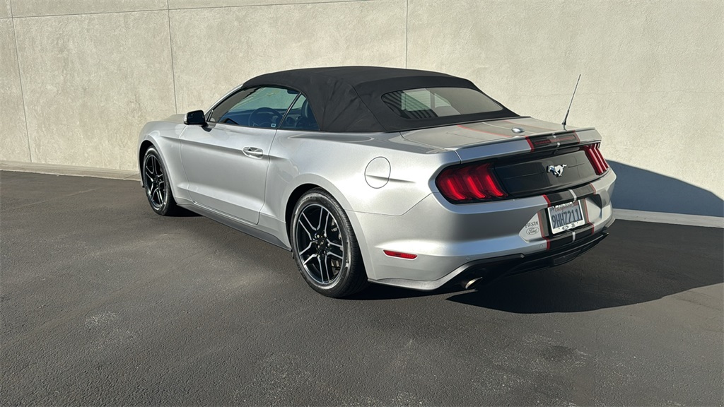 2019 Ford Mustang EcoBoost Premium photo 4