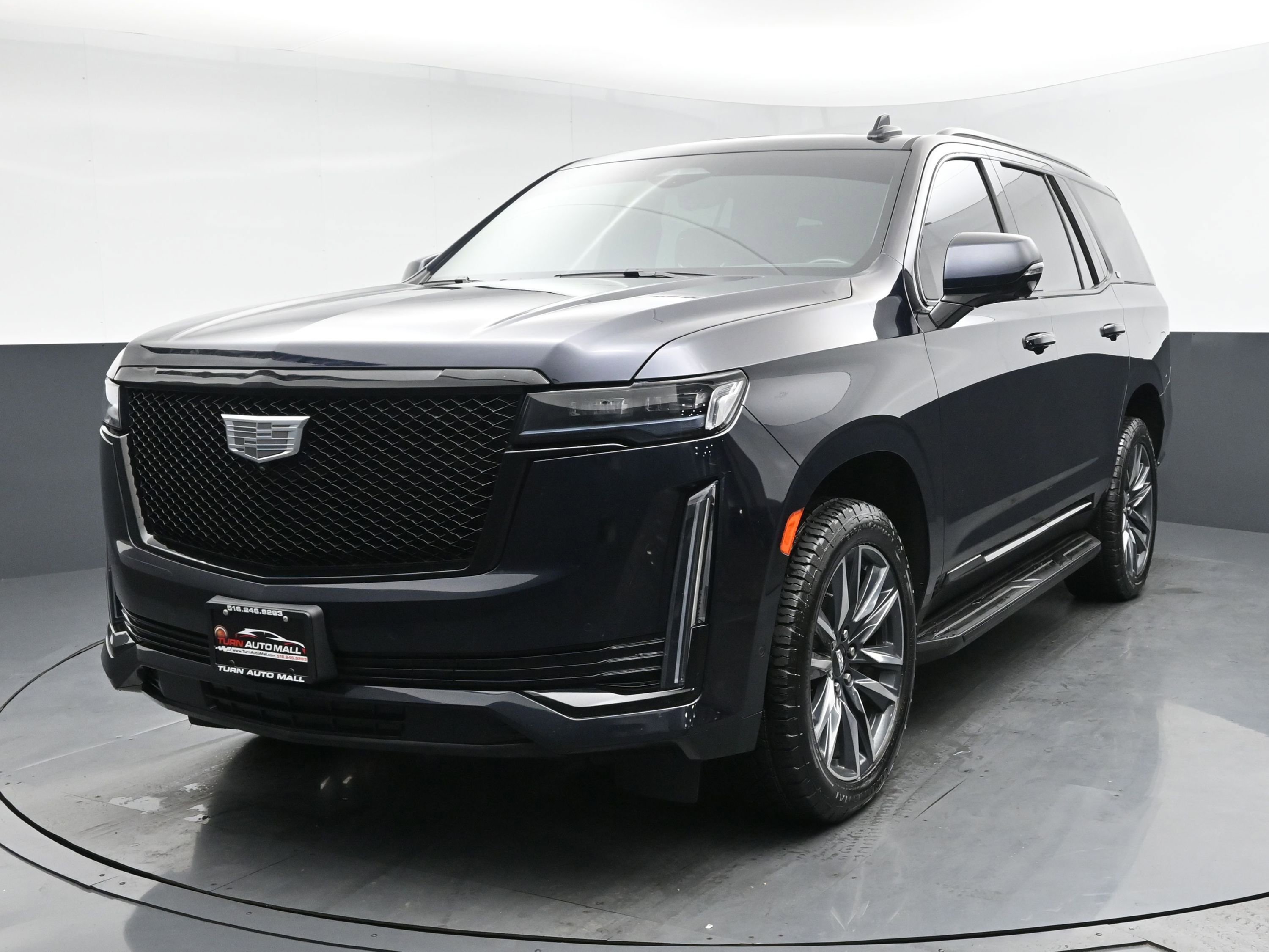 2023 Cadillac Escalade Sport's photo