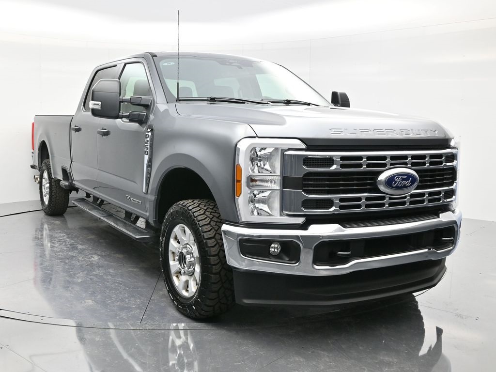 2024 Ford F-250 photo 3