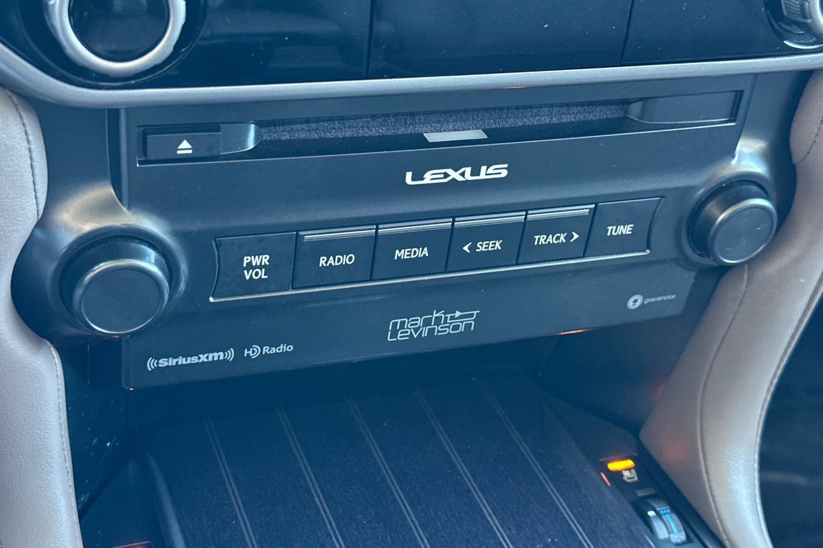 2023 Lexus GX 460 photo 25