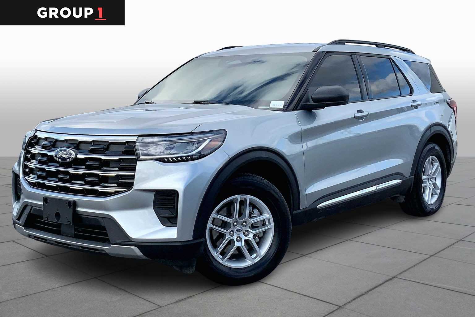 2025 Ford Explorer Active's photo