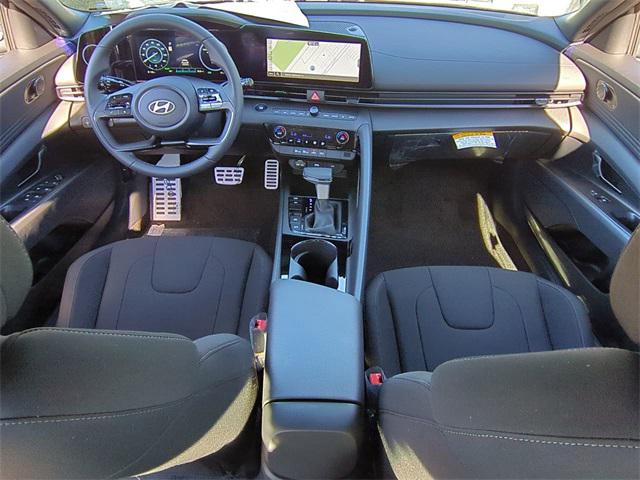 2026 Hyundai Elantra Hybrid SEL Sport photo 4