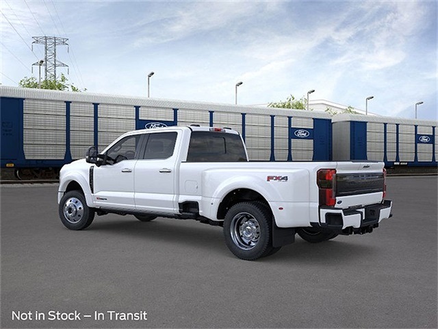 2026 Ford F-450 Platinum photo 4