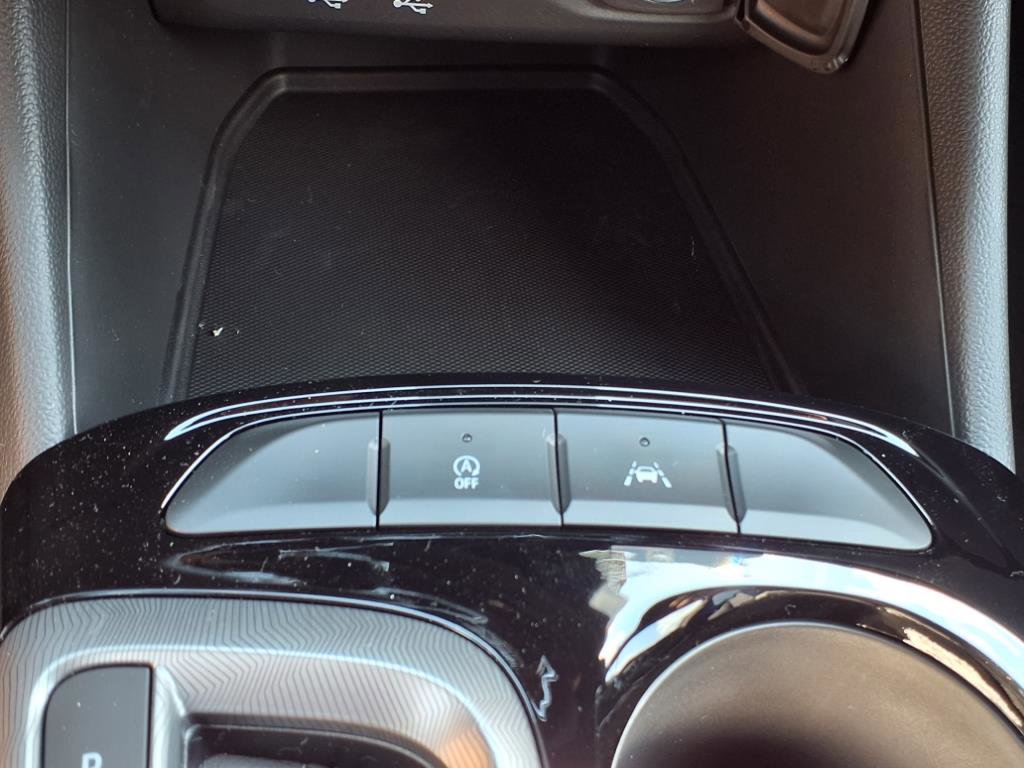 2025 Buick Envista ST photo 7