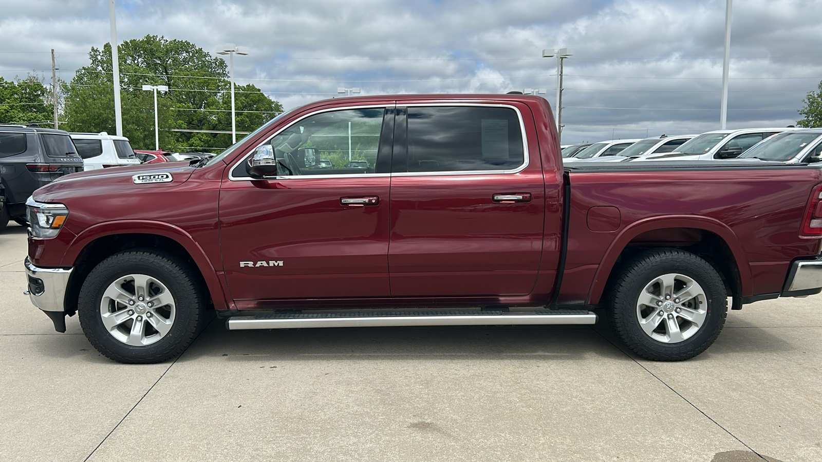 2022 Ram 1500 Laramie photo 6