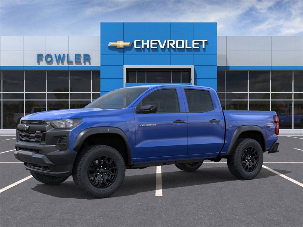 2026 Chevrolet Colorado Trail Boss photo 2