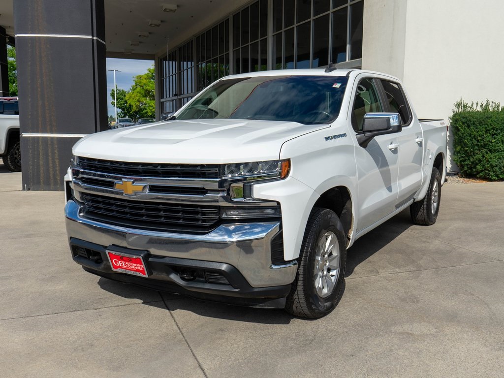 2020 Chevrolet Silverado 1500 LT photo 3