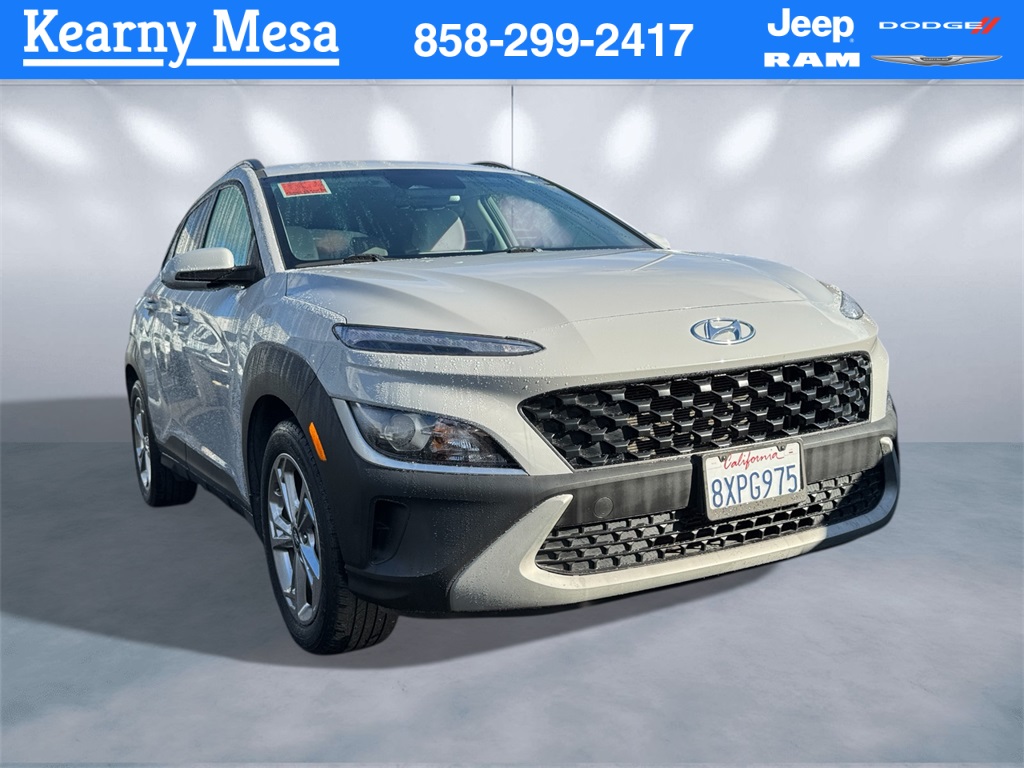 2022 Hyundai Kona SEL's photo