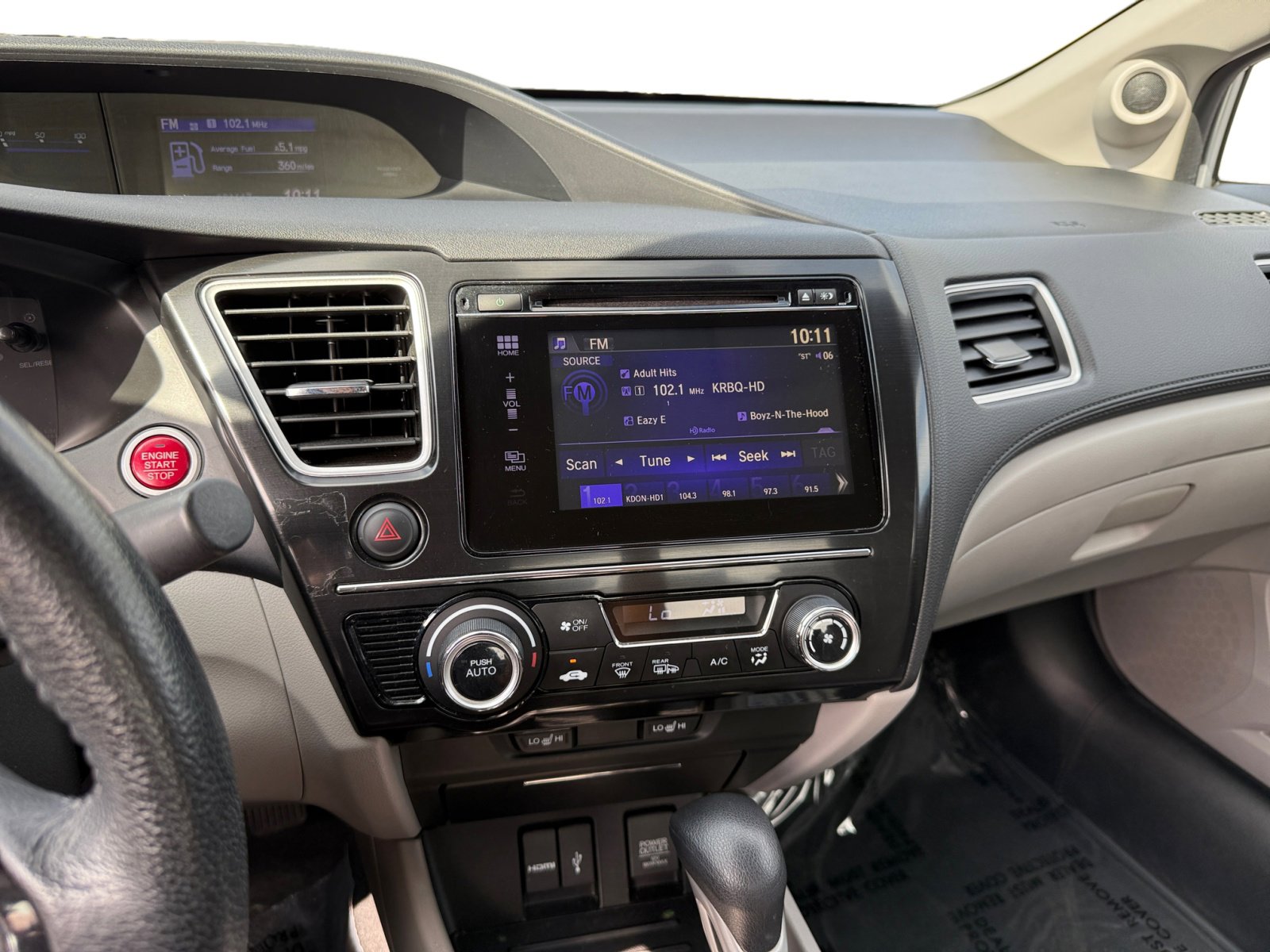 2015 Honda Civic Hybrid photo 12