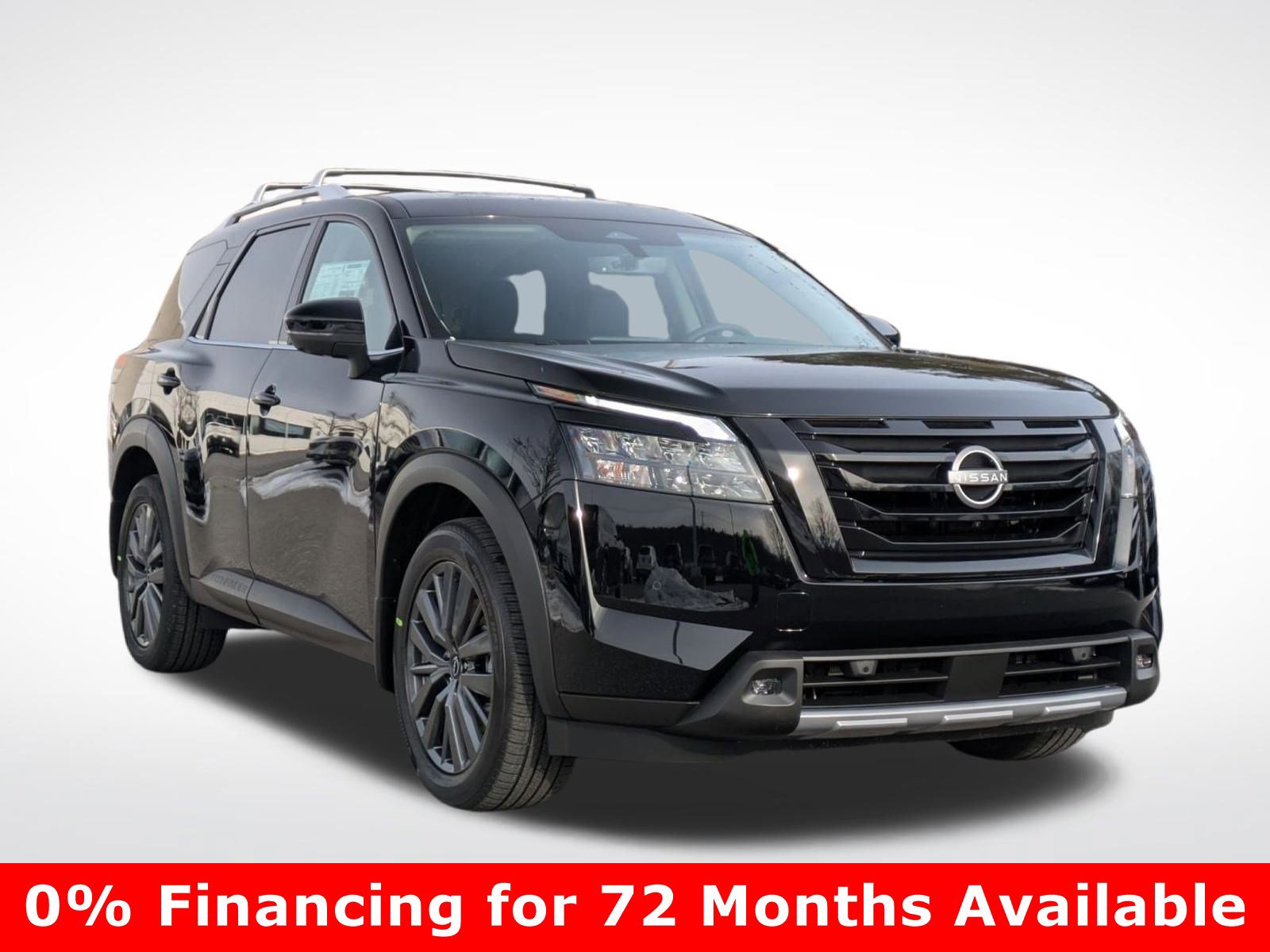 2025 Nissan Pathfinder SL's photo