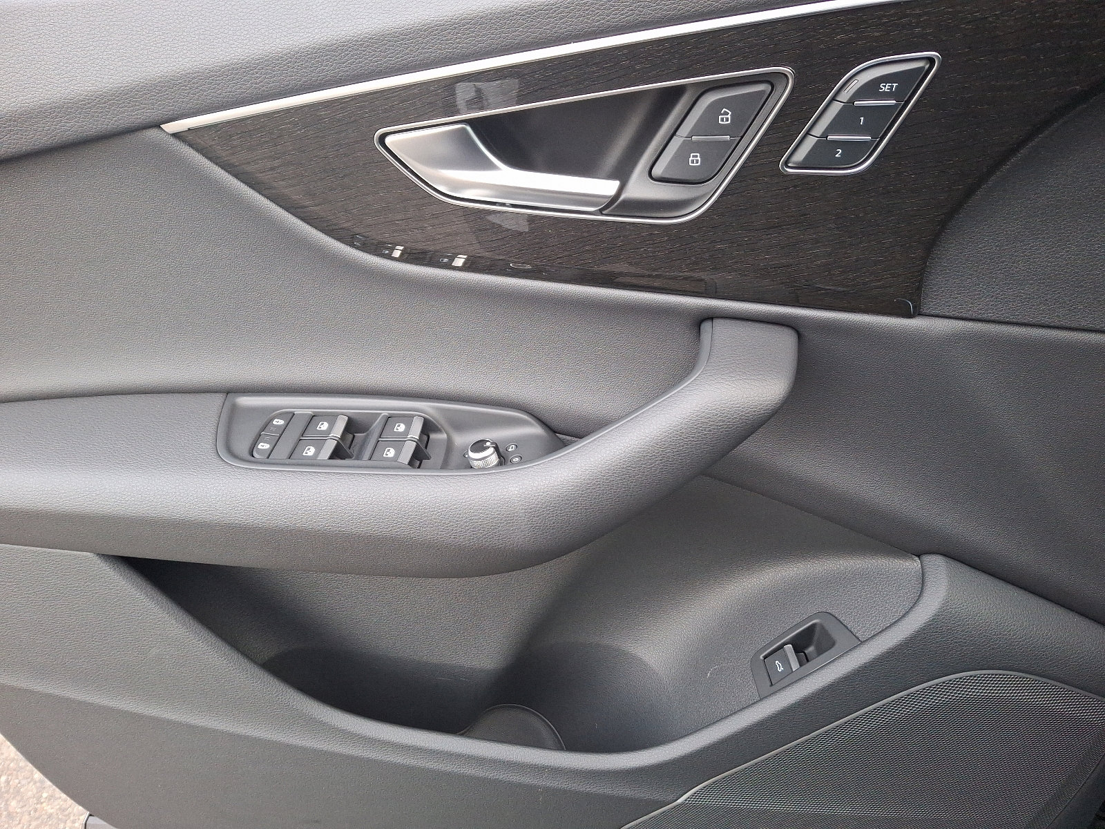 2025 Audi Q7 Premium photo 11