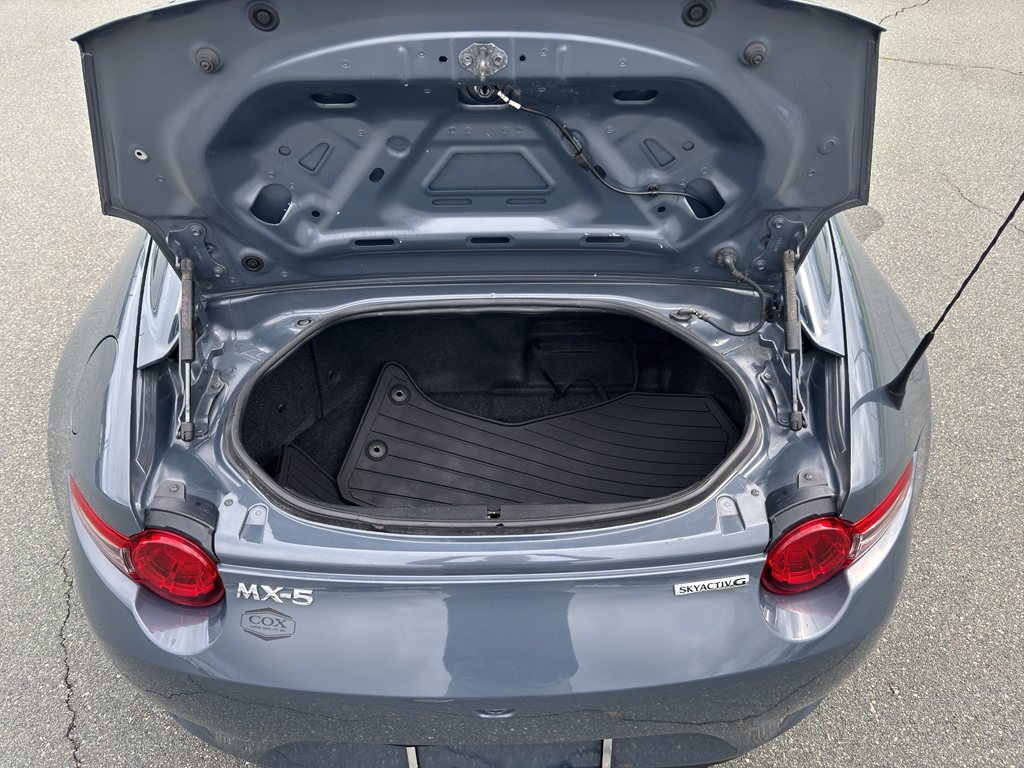 2021 Mazda MX-5 Miata Miata RF Grand Touring photo 7
