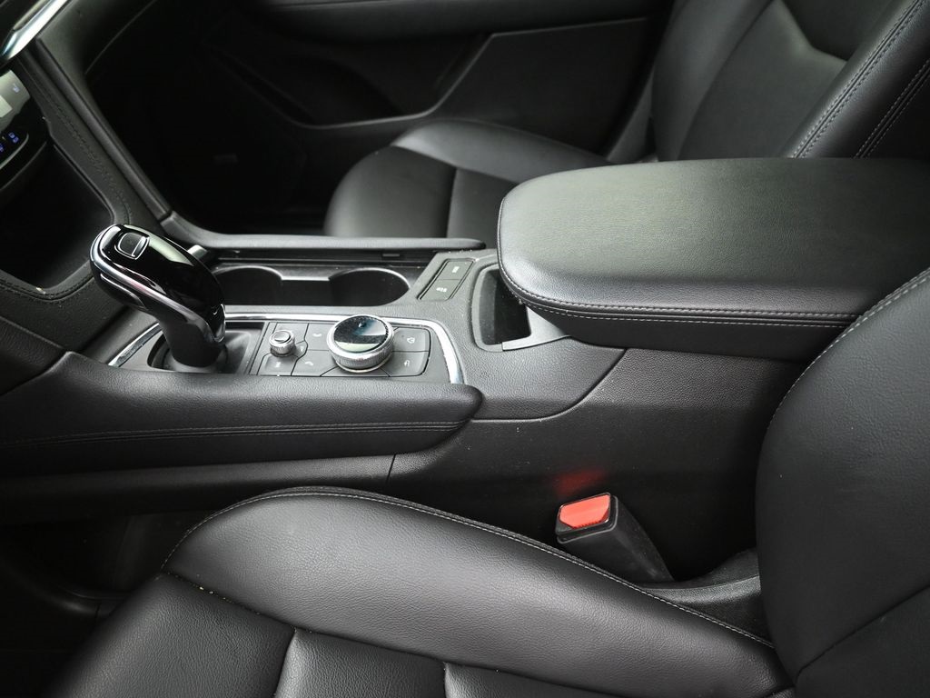 2022 Cadillac XT5 Luxury photo 20